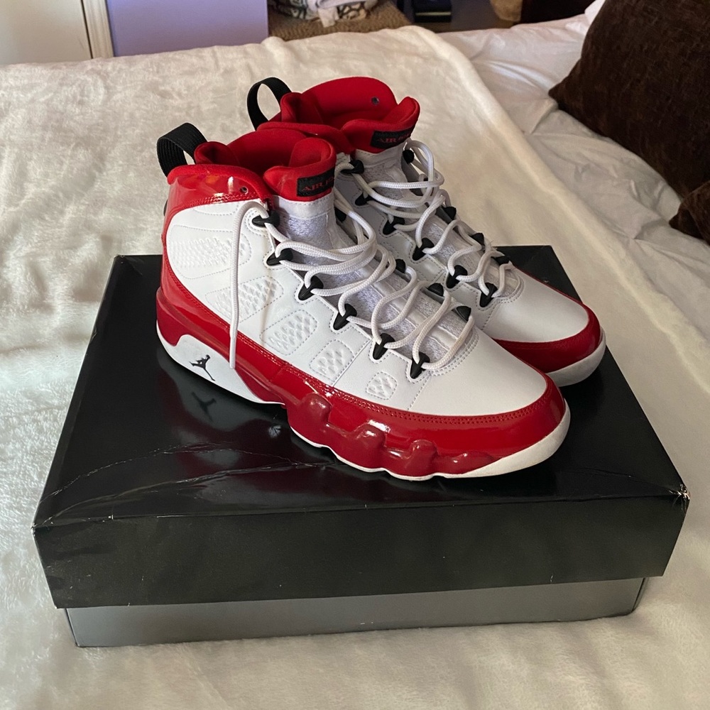 AIR JORDAN 9 RETRO 'GYM RED' (men’s 10)